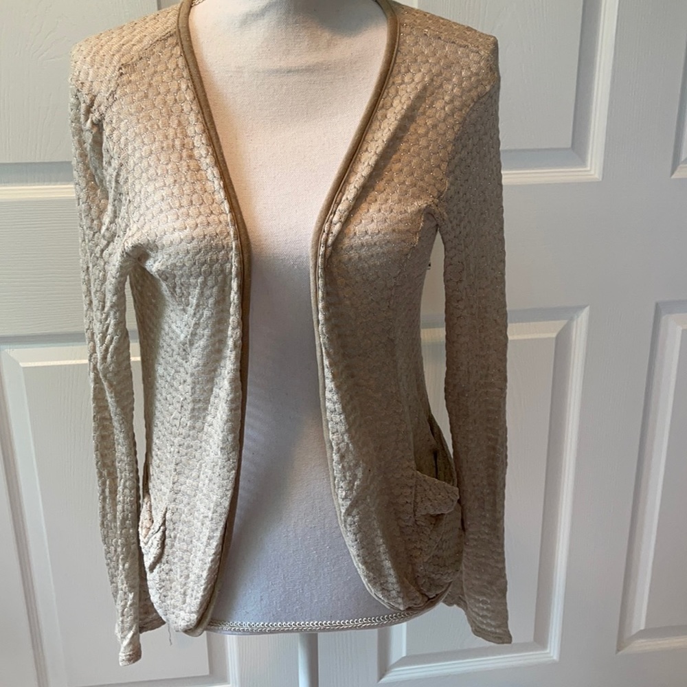 Francesca’s closet cream cardigan sparkly size s